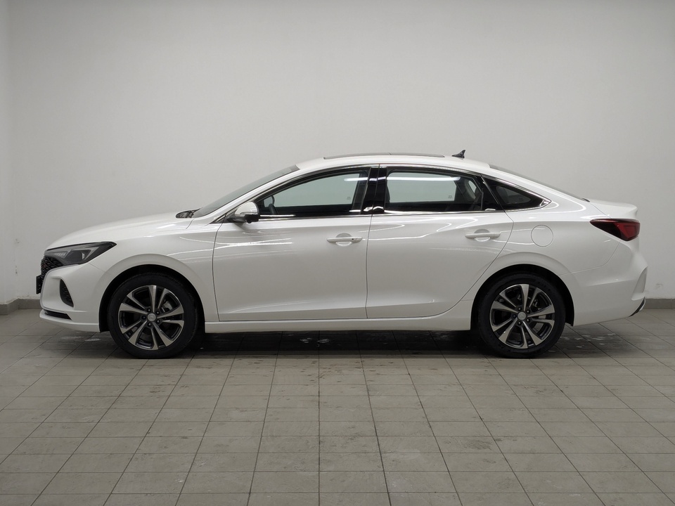 Changan Eado Plus DLX 1.4T/150 7RT 4D
