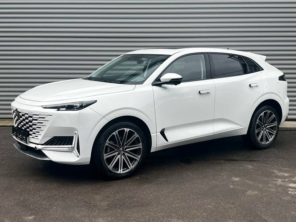 Changan UNI-K Техно 2.0T/226 8AT Полный привод