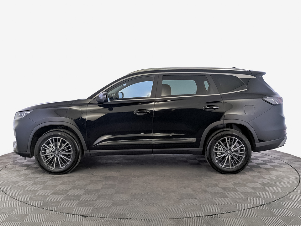 Chery Tiggo 8 Pro Ultimate e+ 1.5H/235 12кВт CVT 2WD