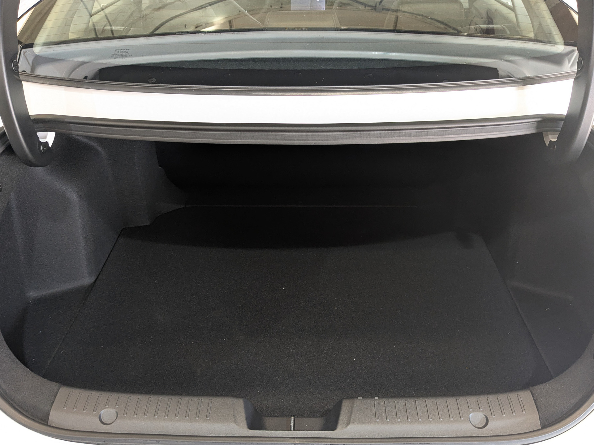 Фото Changan Lamore Техно 1.5T/181 7RT 4D