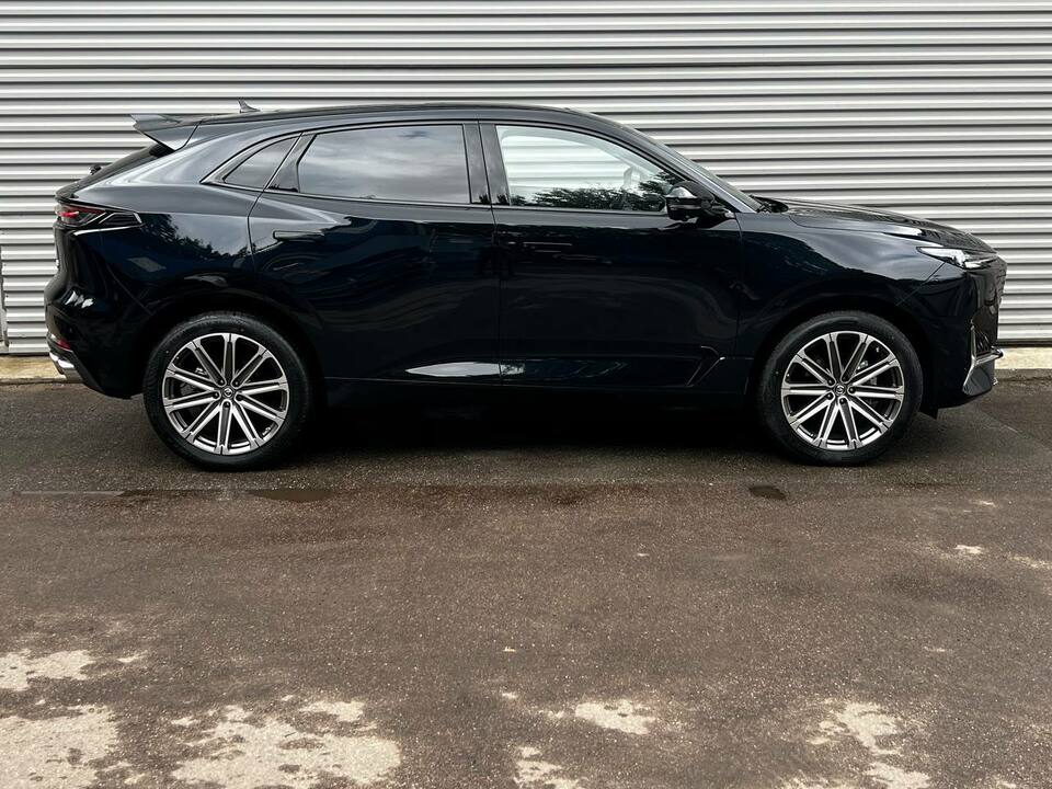 Changan UNI-K Техно 2.0T/226 8AT Полный привод