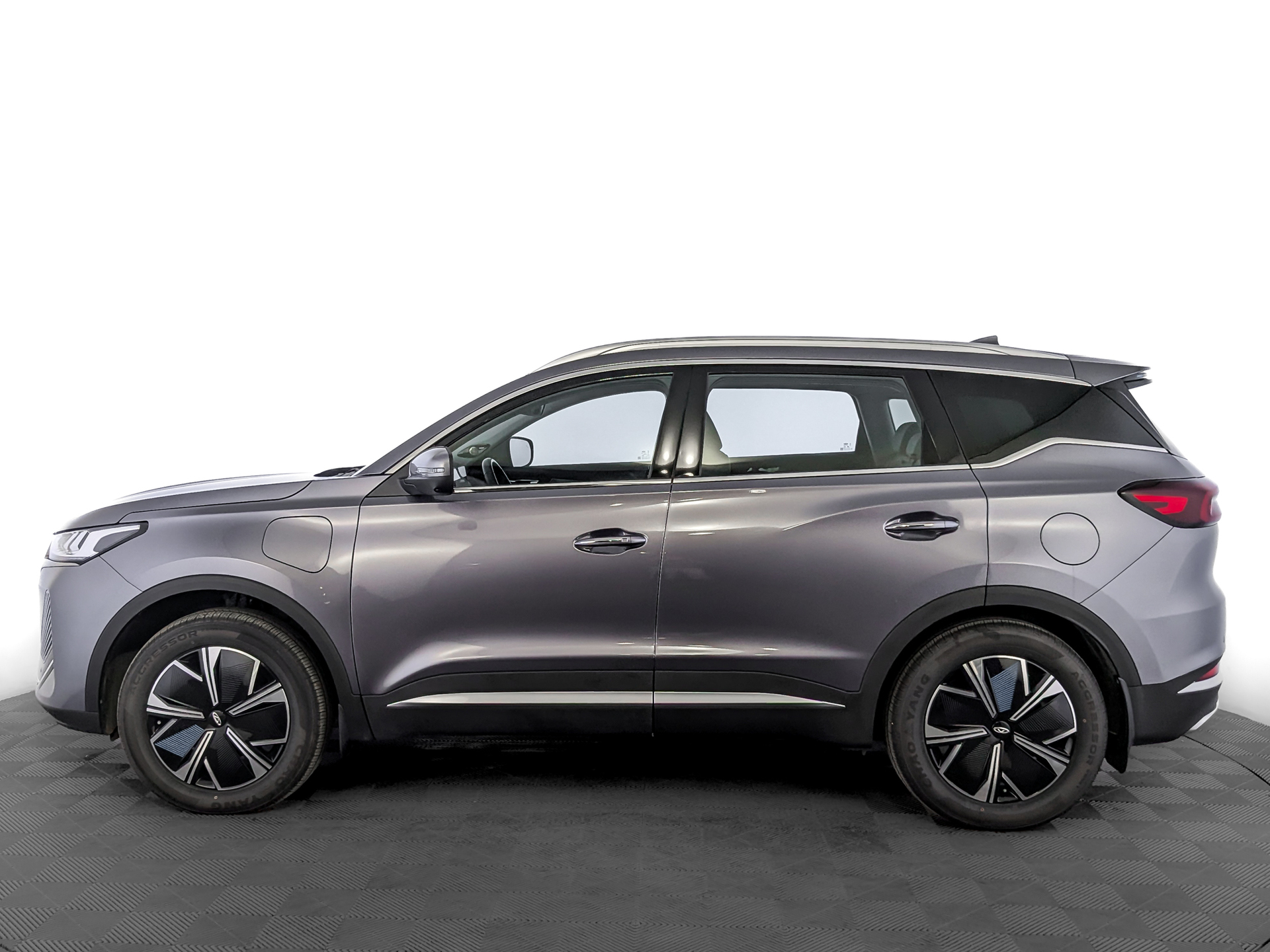 Фото Chery Tiggo 7 Pro Hybrid Ultimate 1.5H/235 12кВт DHT 2WD