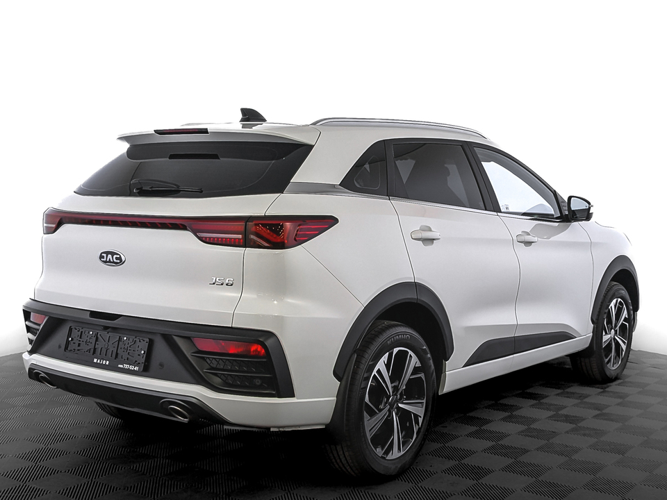 JAC JS6 Luxury 1.5T/174 6RT 5D