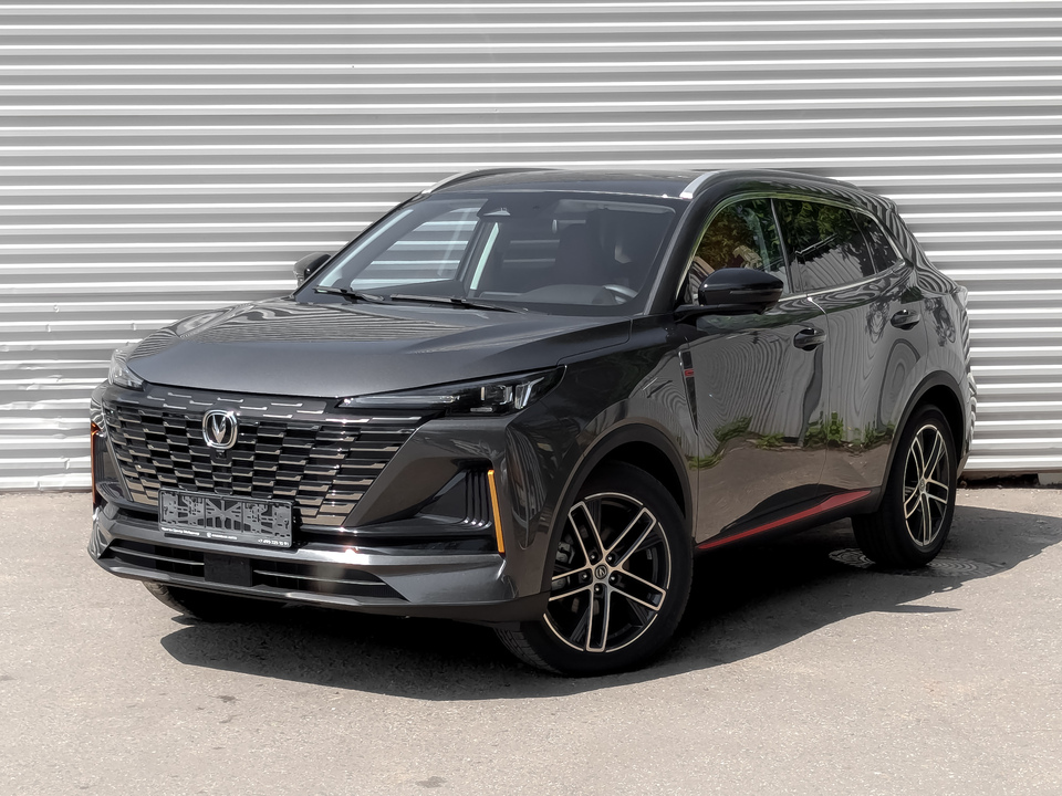 Changan CS55 Plus Техно 1.5T/181 7RT Передний привод