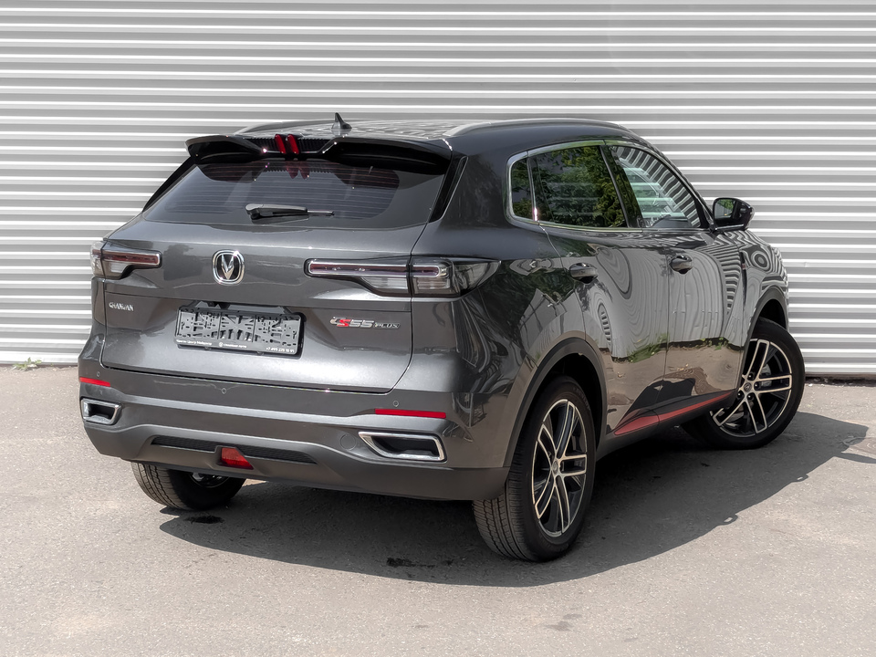 Changan CS55 Plus Техно 1.5T/181 7RT Передний привод