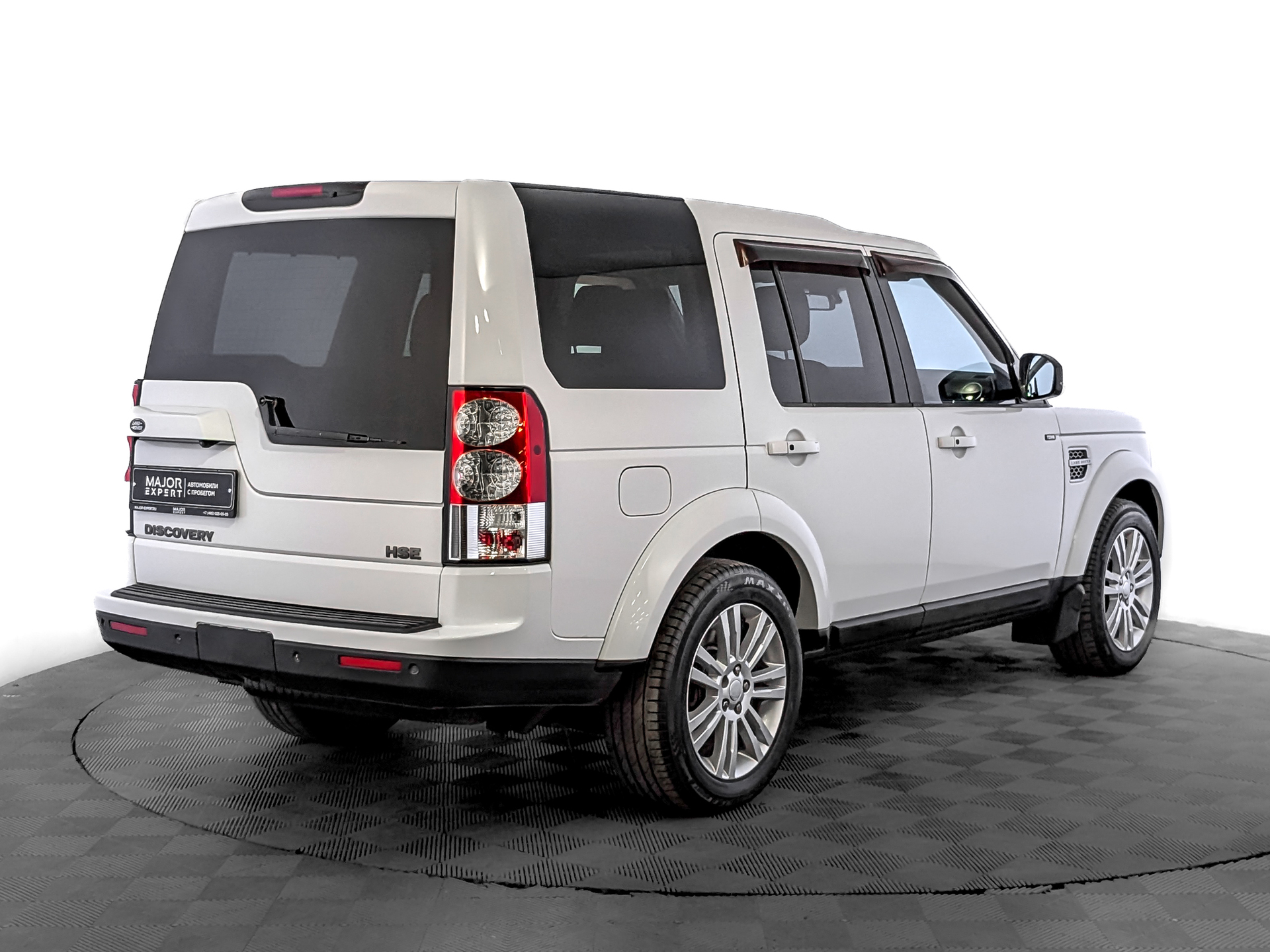 LAND ROVER Discovery 3.00 (211 л.с), автомат, 2015, пробег 154 787 км
