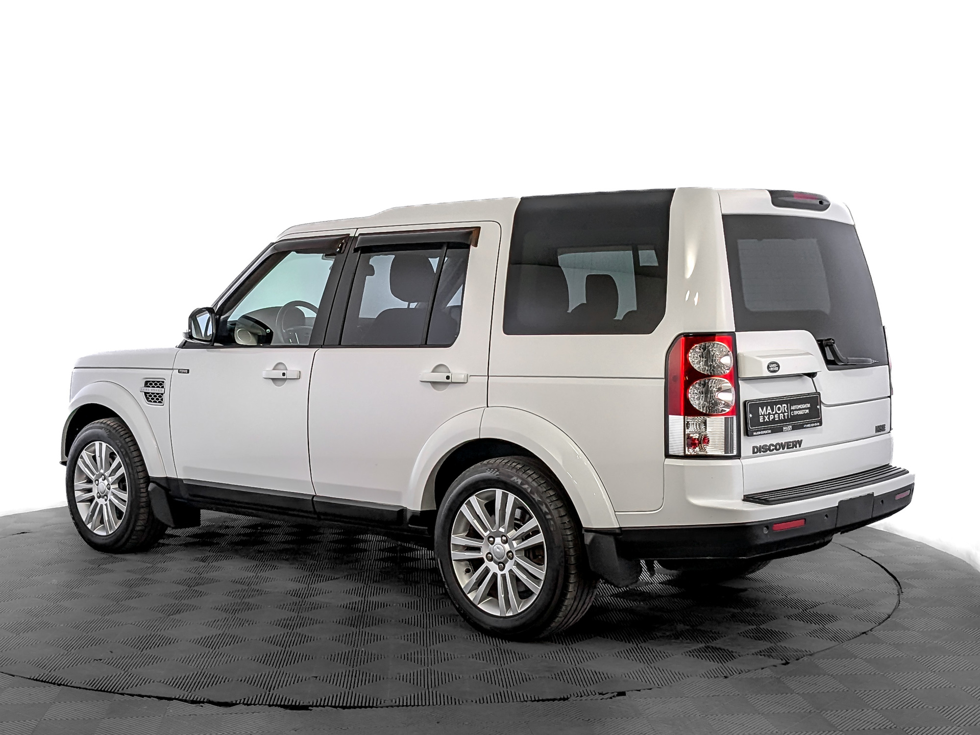 LAND ROVER Discovery 3.00 (211 л.с), автомат, 2015, пробег 154 787 км