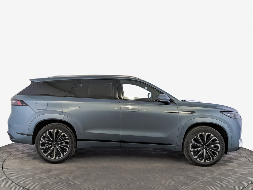 JAECOO J8 Престиж 2.0T/249 7RT 4WD