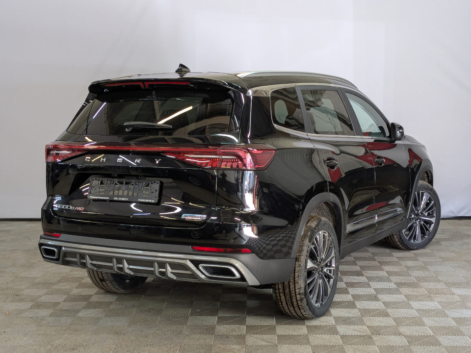 Chery Tiggo 8 Pro Hybrid Ultimate 1.5H/235 12кВт CVT 2WD