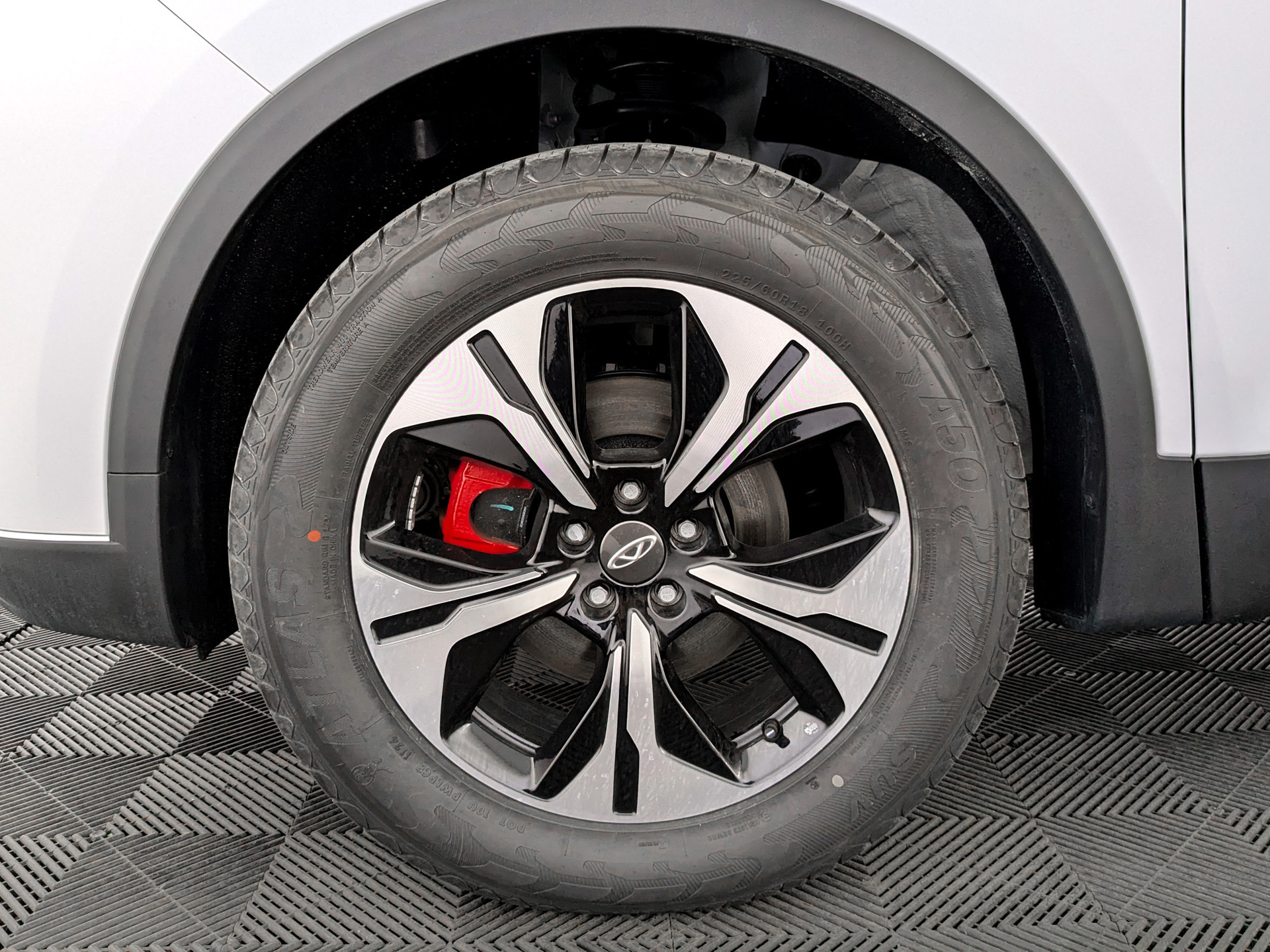 Фото Chery Tiggo 7 Pro MAX Comfort 1.6T/150 7RT 5W 4WD