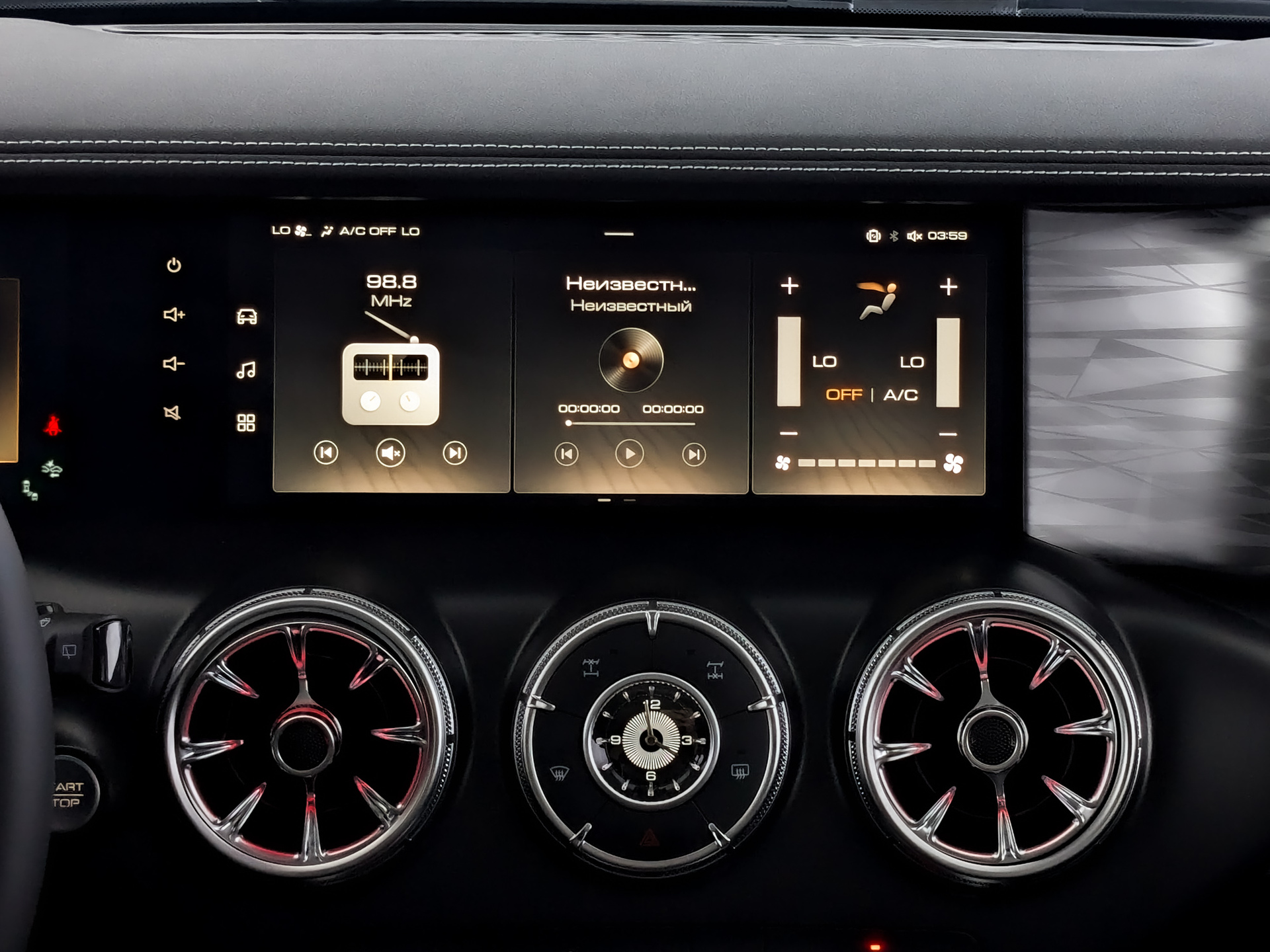 Фото Tank 300 Сити Премиум (City Premium) 2.0T/220 8AT 4WD
