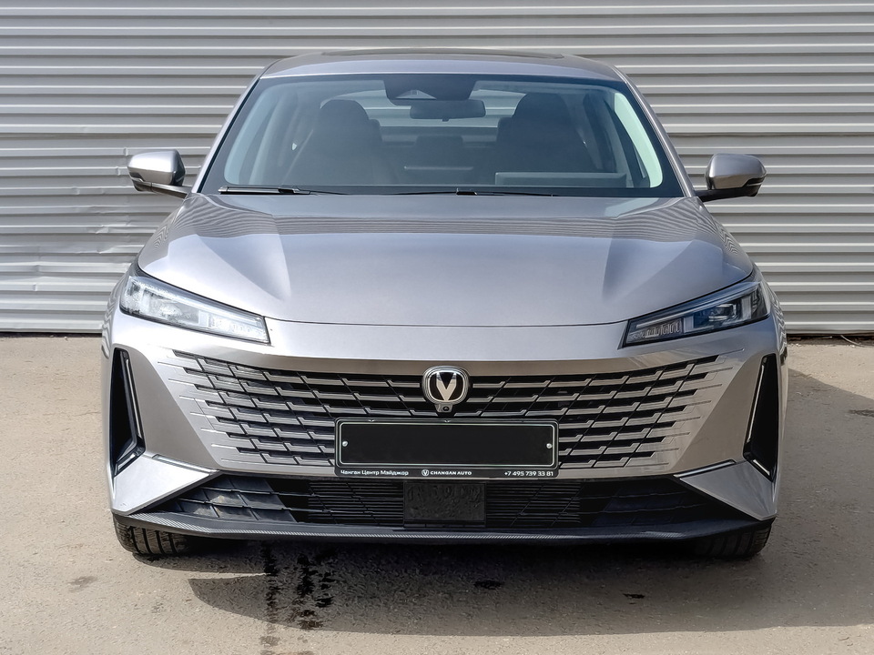 Changan Lamore Техно 1.5T/181 7RT 4D