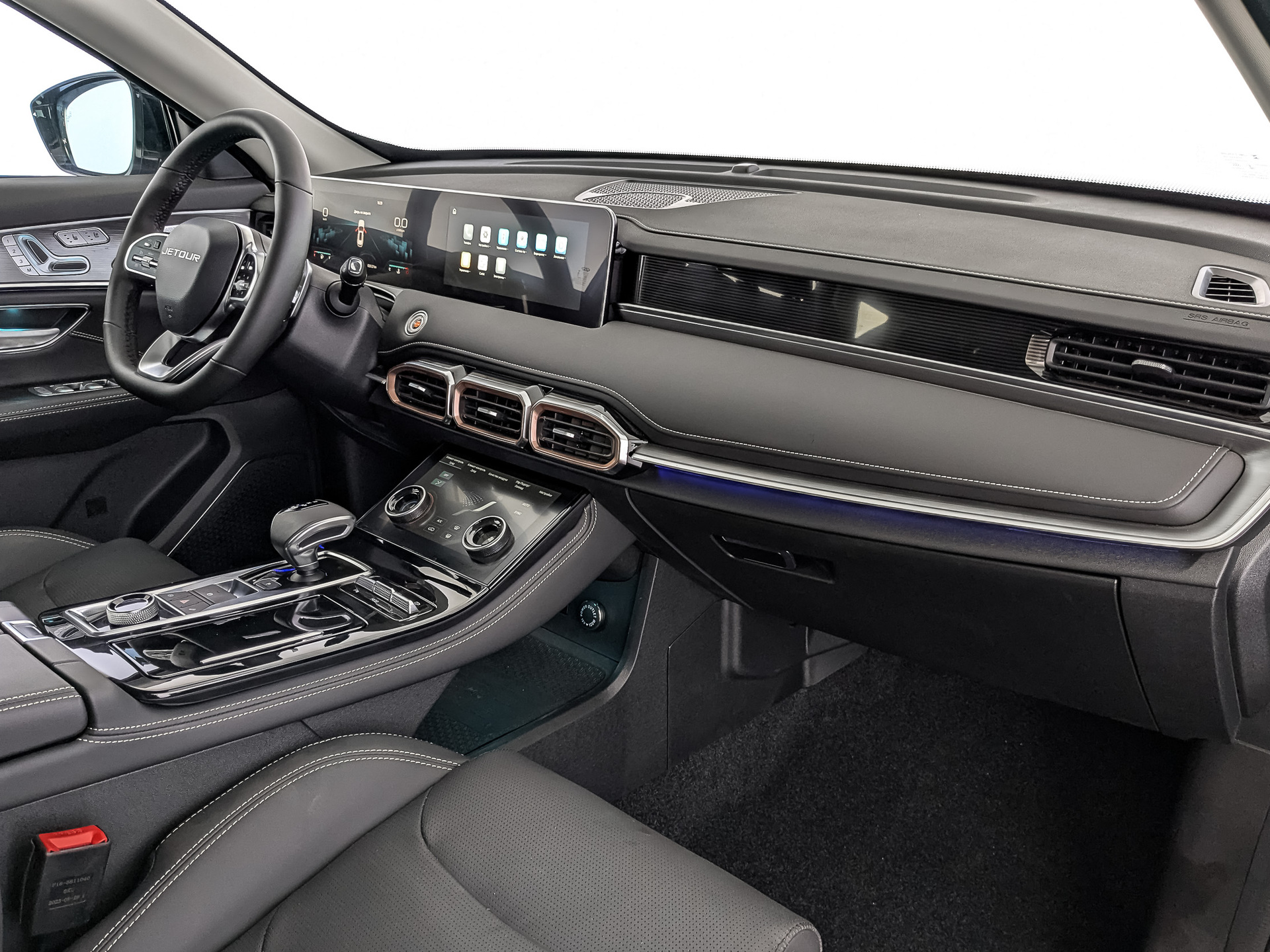 Фото Jetour X70 Plus Престиж (Luxury) 1.6T/190 7RT