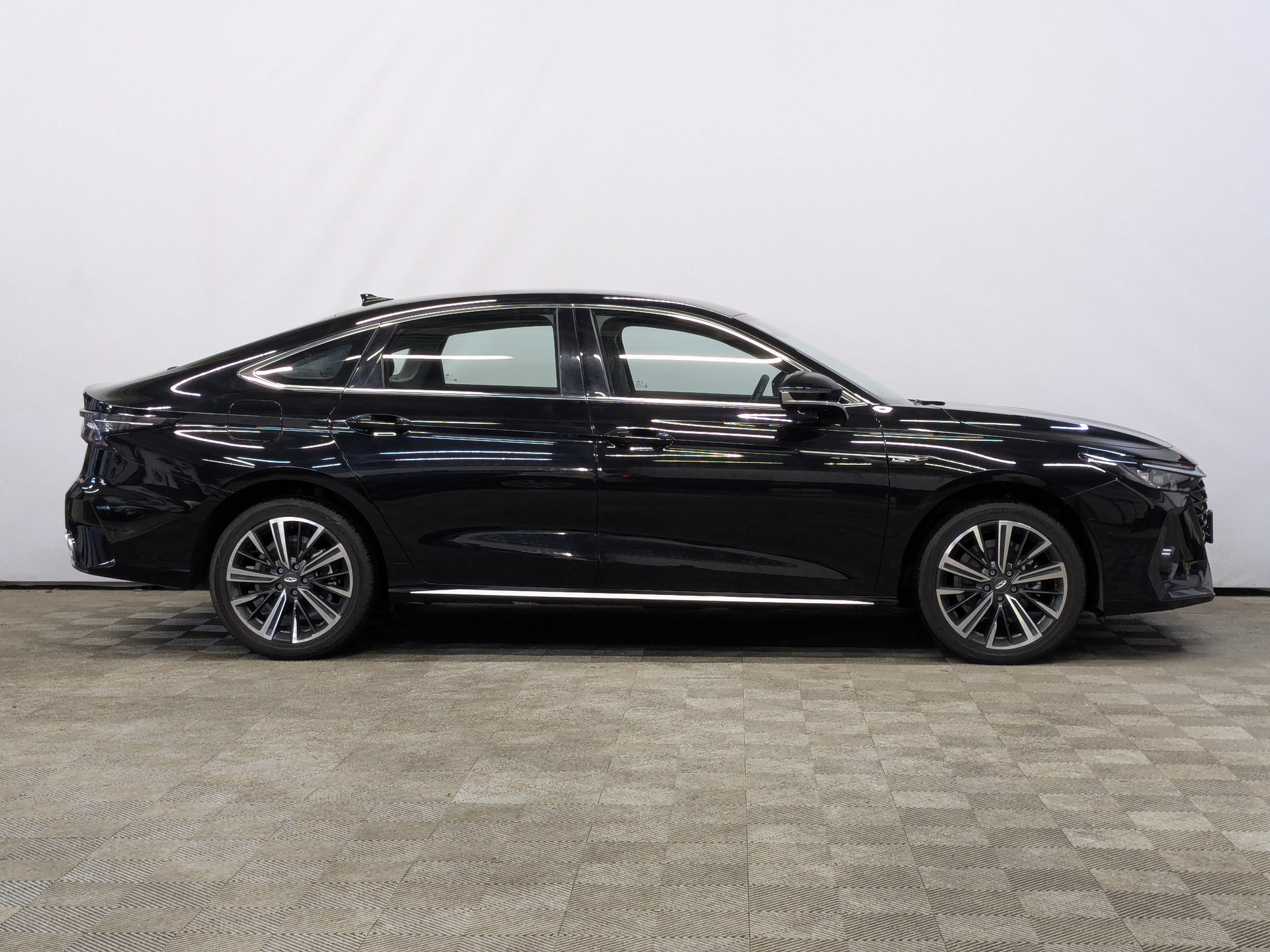 Фото Chery Arrizo 8 Prime 1.6T/150 7RT
