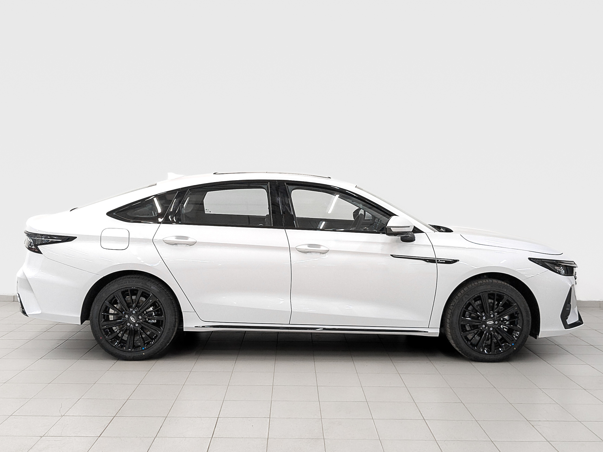 Фото Chery Arrizo 8 Ultra Black 1.6T/150 7RT