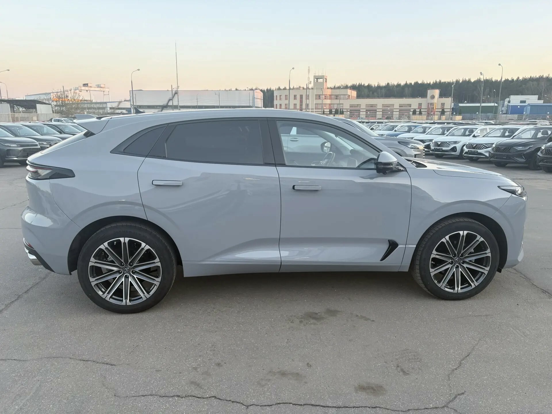 Фото Changan UNI-K Техно 2.0T/226 8AT Полный привод