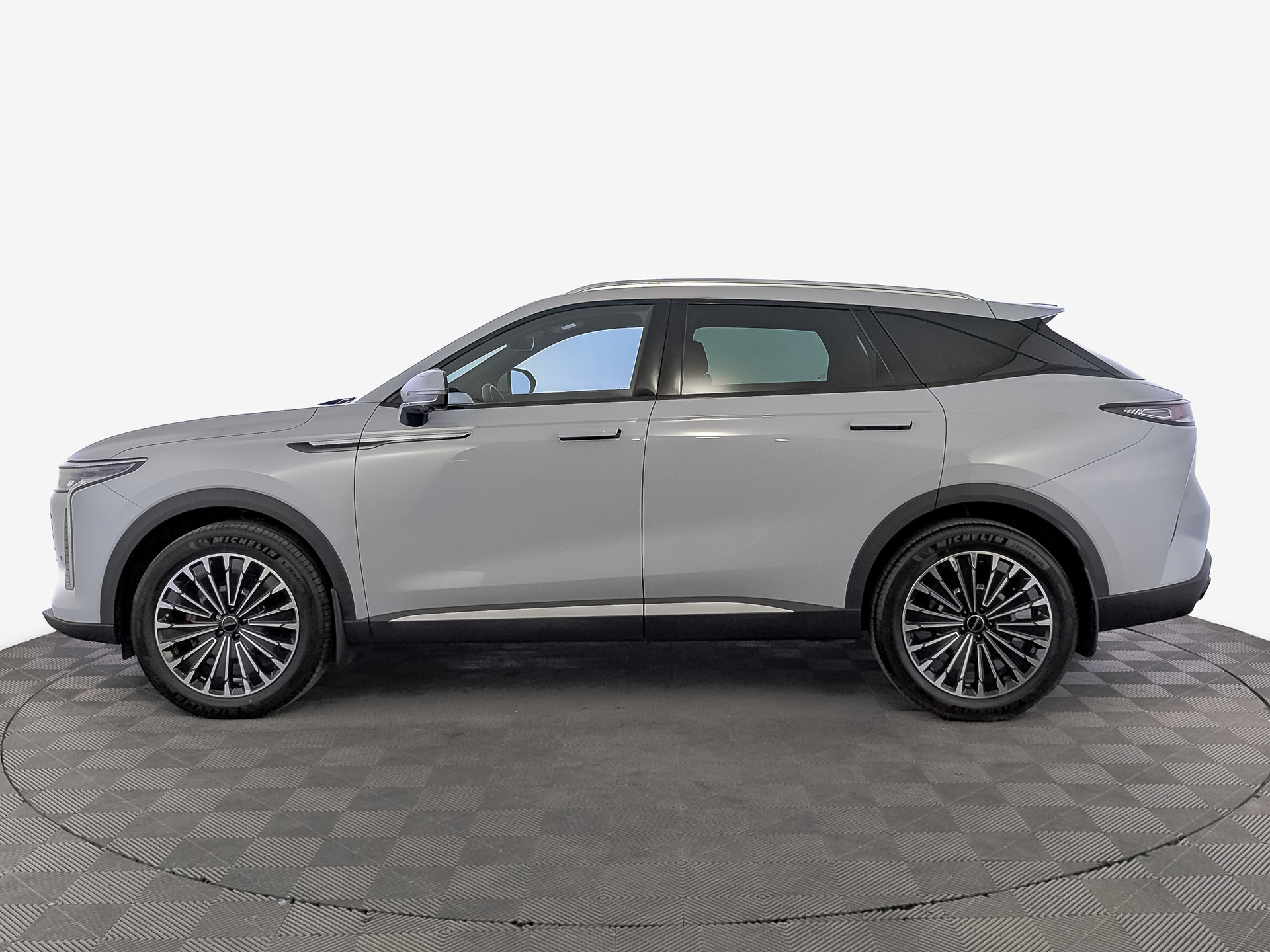 EXEED RX 2.0 (249 л.с), АКПП, 2024, Полный привод