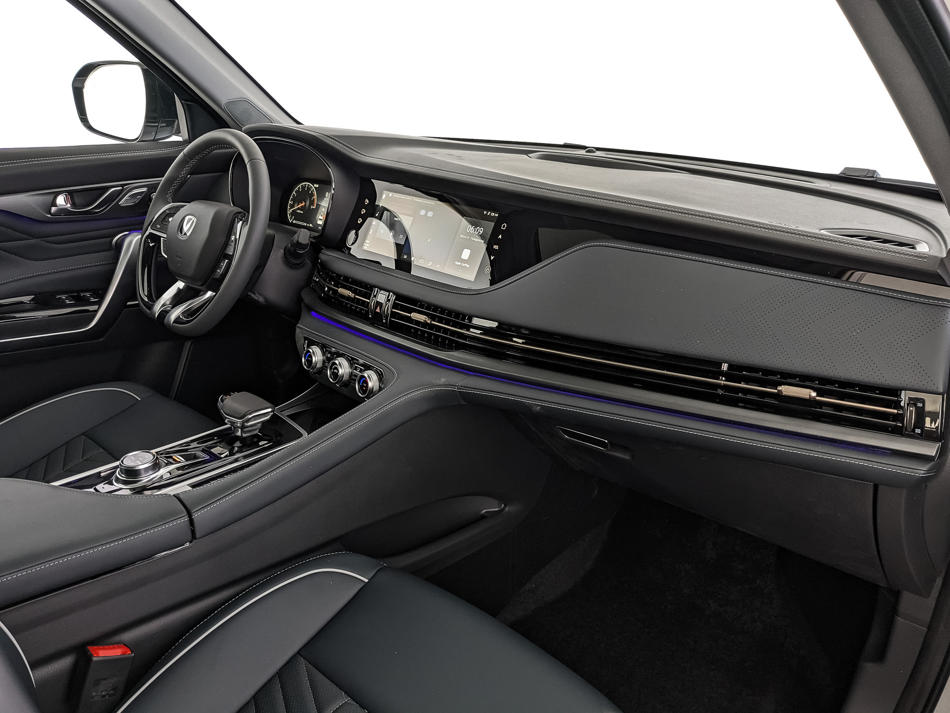 Фото Changan CS95FL Техно 2.0T/226 8AT Полный привод