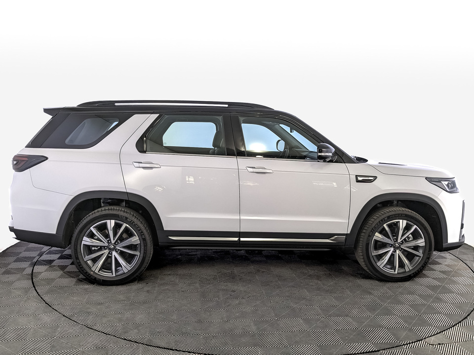 Changan CS95FL Техно 2.0T/226 8AT Полный привод