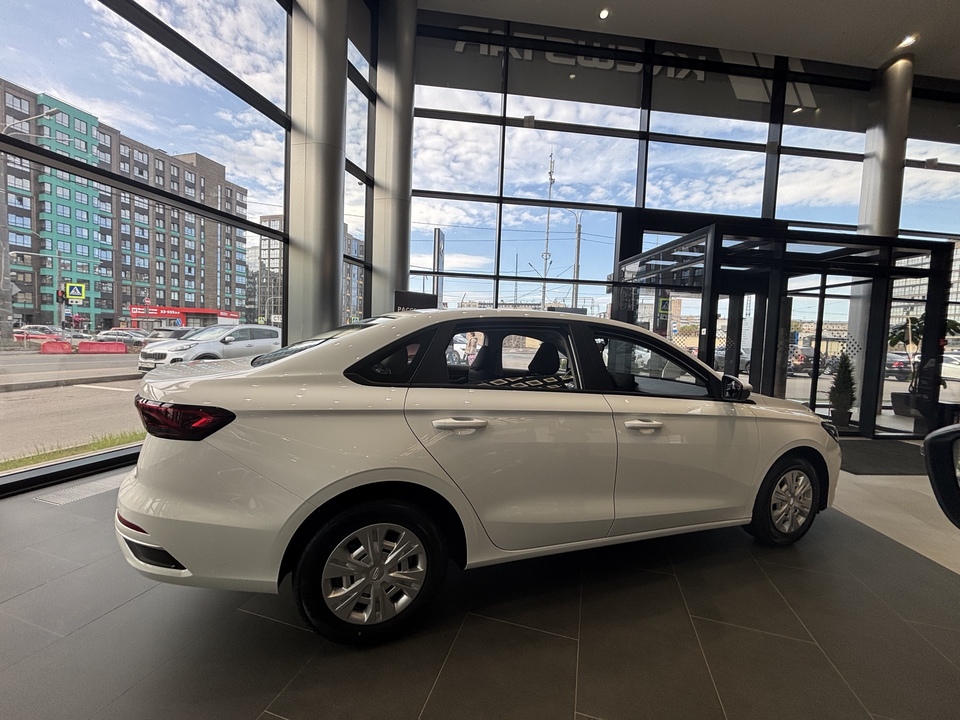 Geely Emgrand Comfort 1.5L/122 6AT 4D