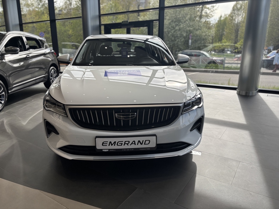 Geely Emgrand Comfort 1.5L/122 6AT 4D