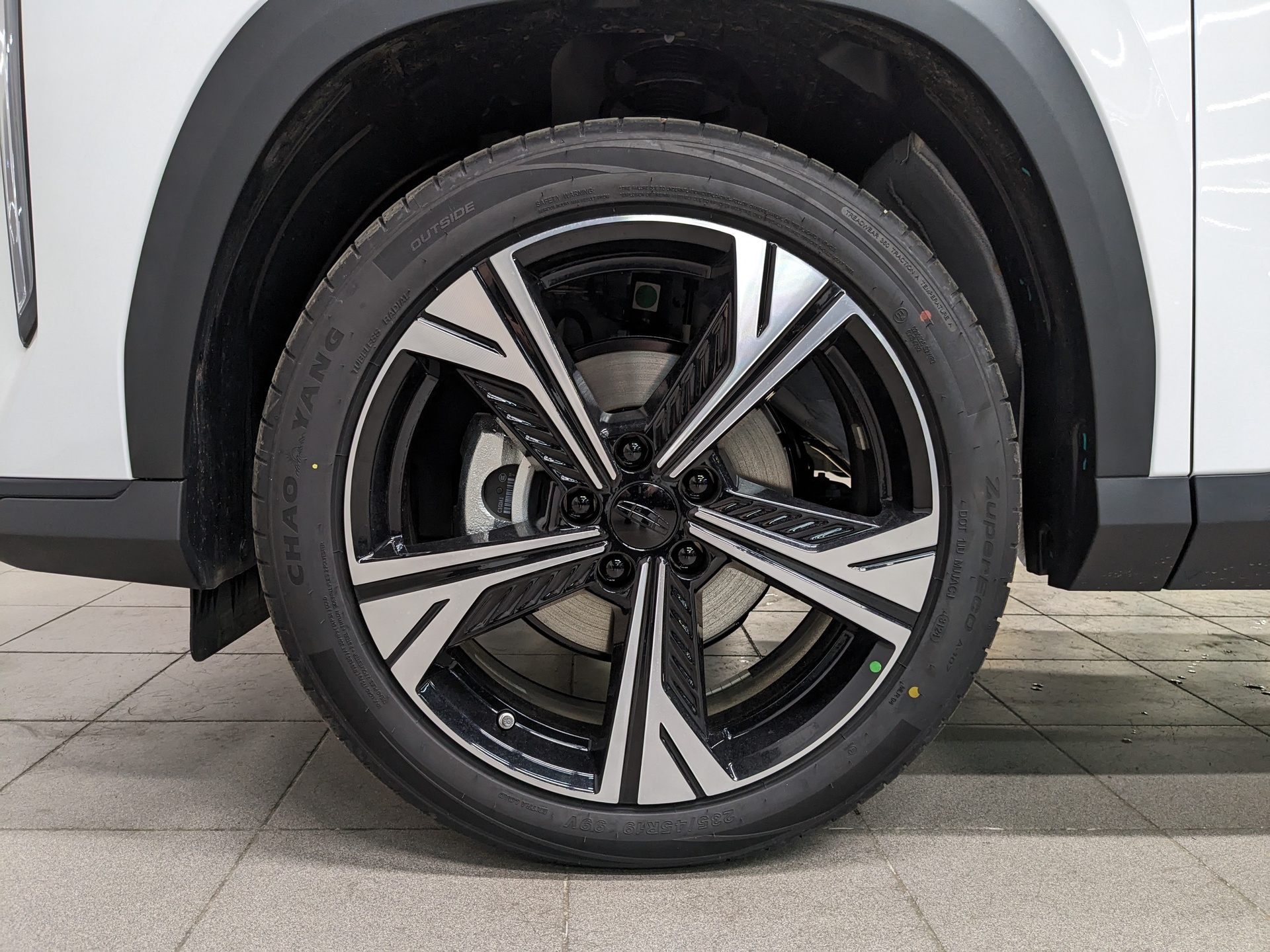 Фото Geely Cityray (G426) Flagship 1.5T/147 7RT 2WD