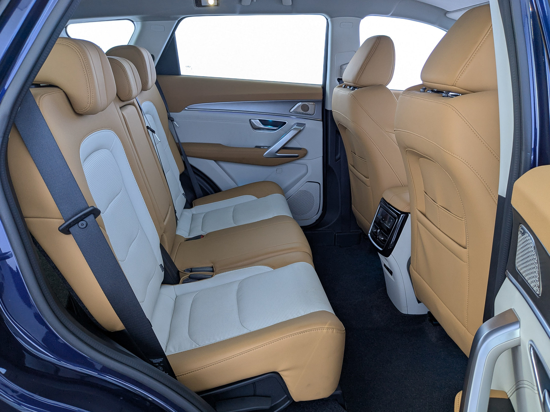 Фото Jetour X70 Plus Престиж (Luxury) 1.6T/190 7RT