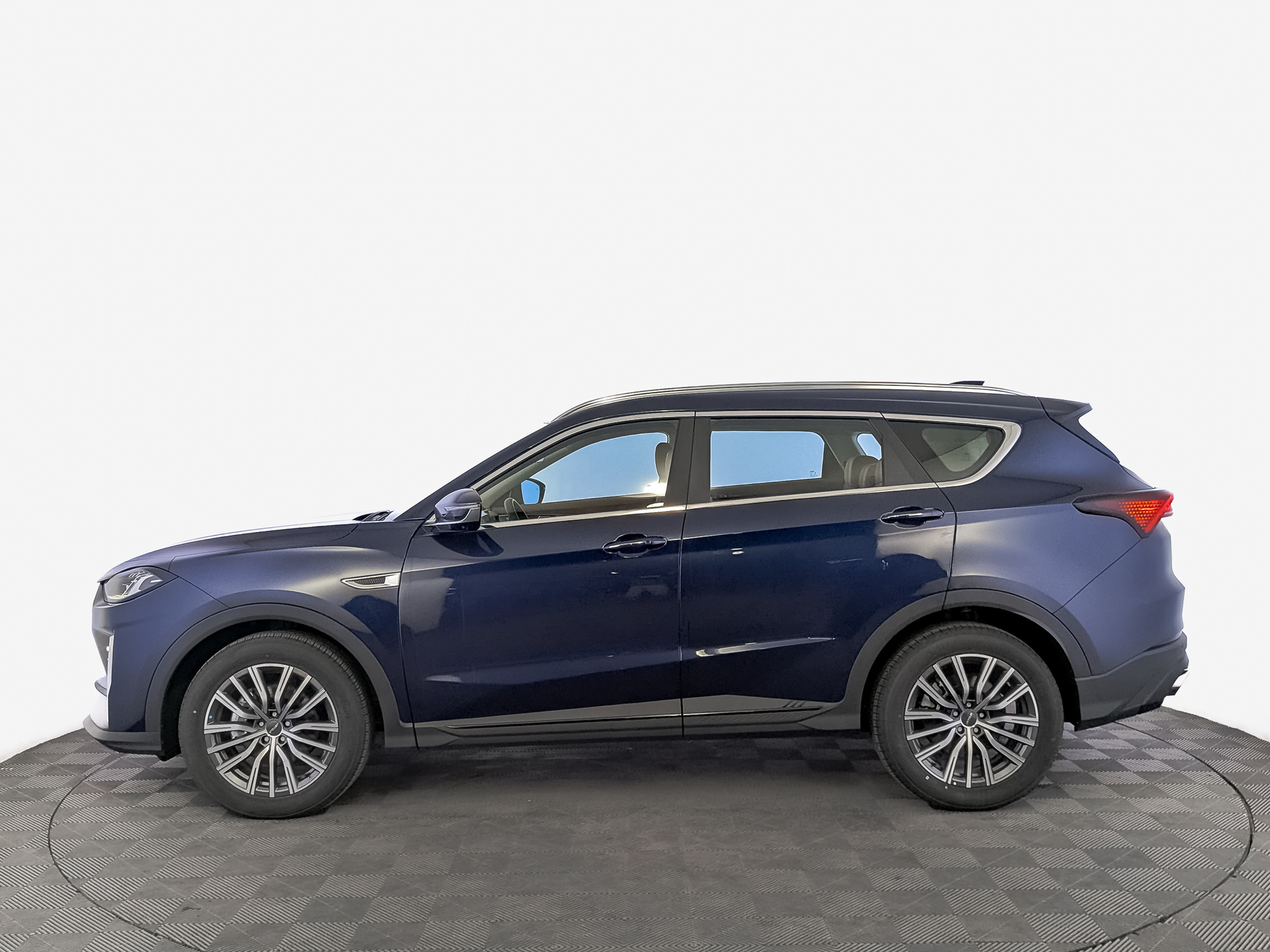 Фото Jetour X70 Plus Престиж (Luxury) 1.6T/190 7RT