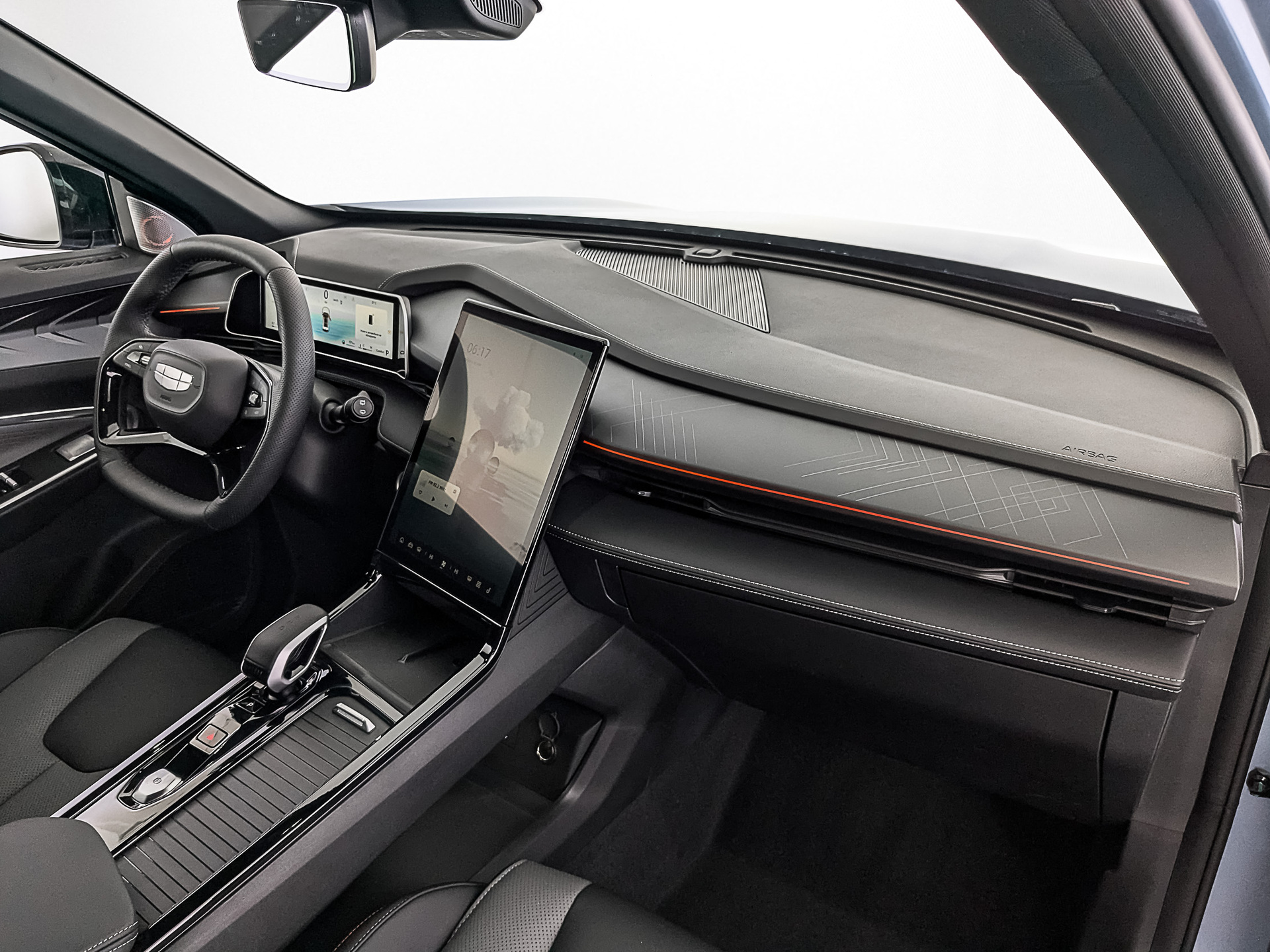 Фото Geely Cityray (G426) Flagship Sport 1.5T/147 7RT 2WD
