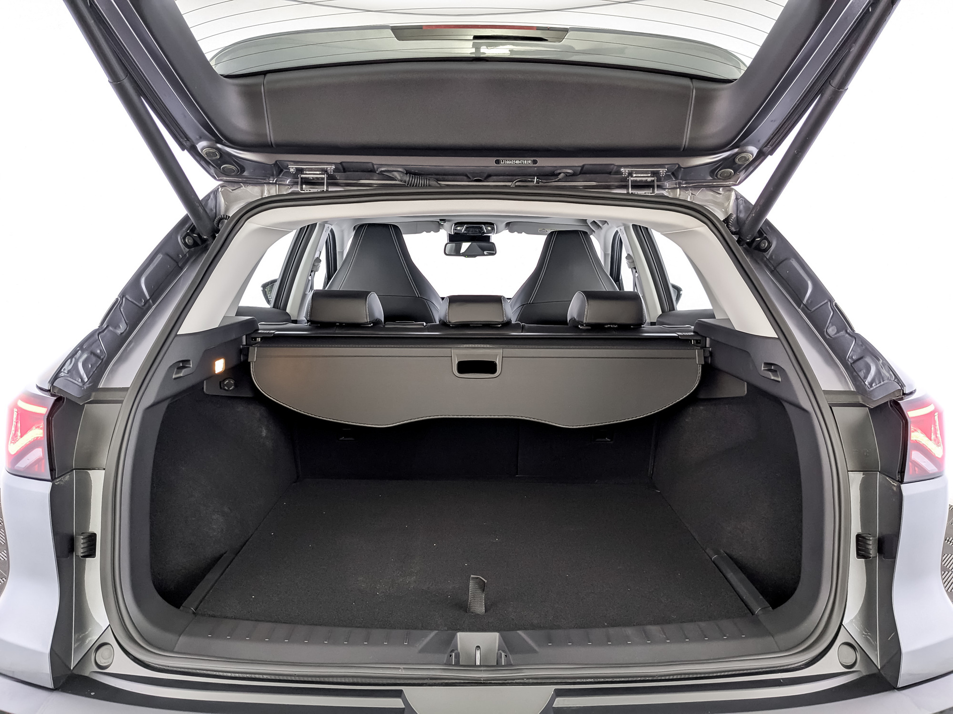 Фото JAC JS6 Флагшип 1.5T/174 6РТ 5Д