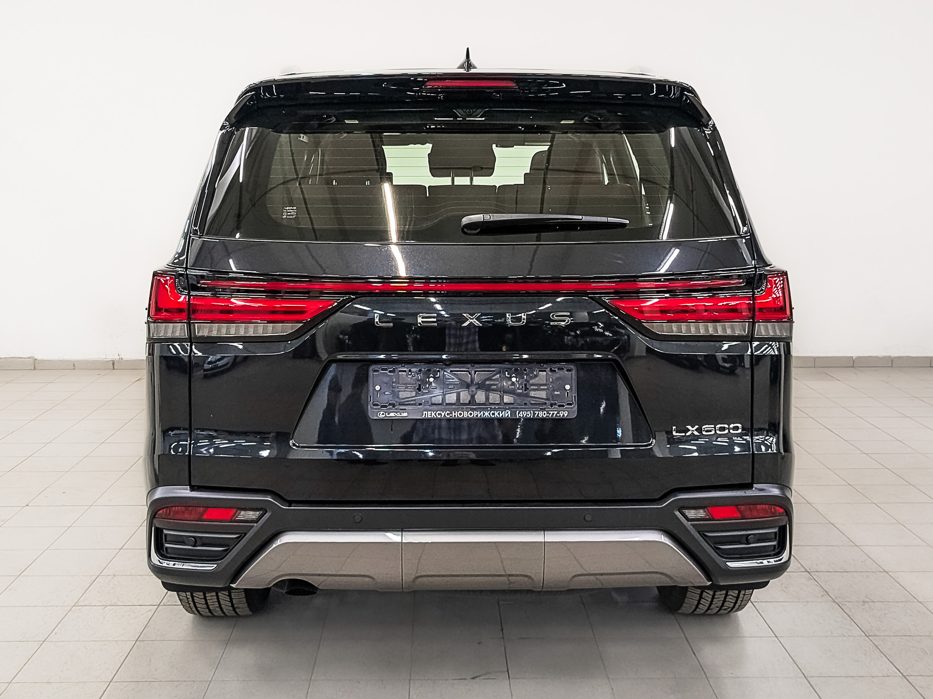 Фото Lexus LX 600 Urban 3.5T/415 10AT 7S