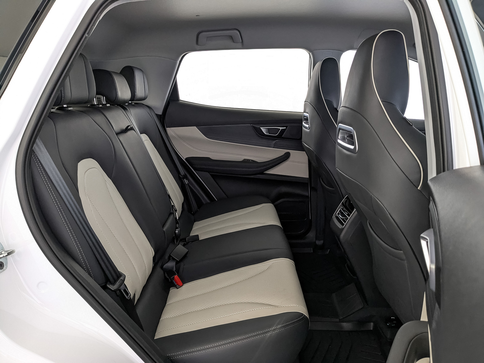Фото Chery Tiggo 4 FL Prime 1.5T/147 6RT 5W