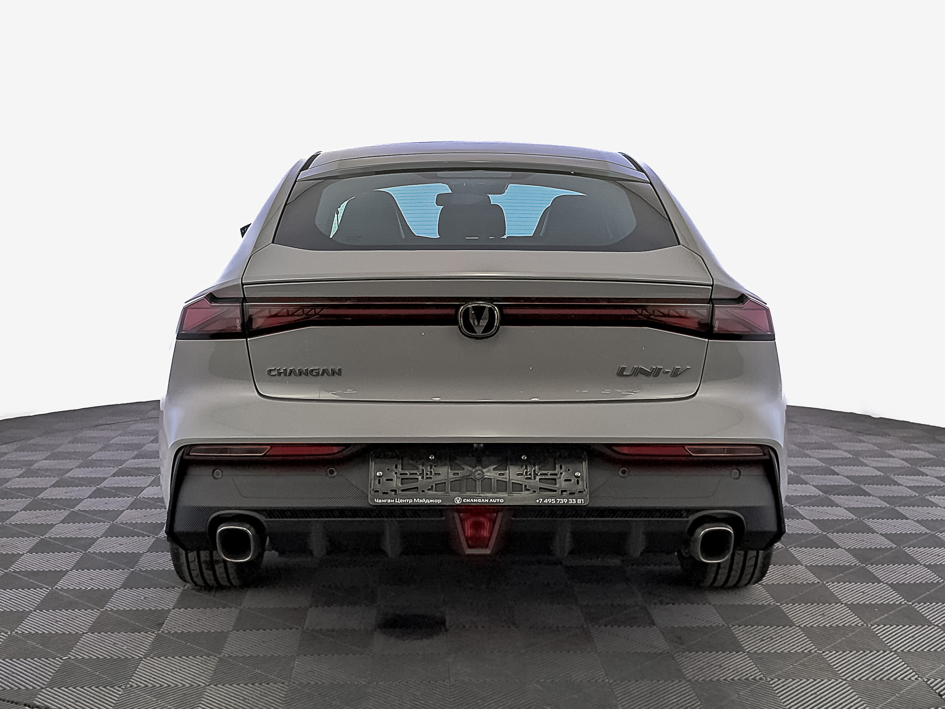 Фото Changan UNI-V Техно 1.5T/181 7RT 5L