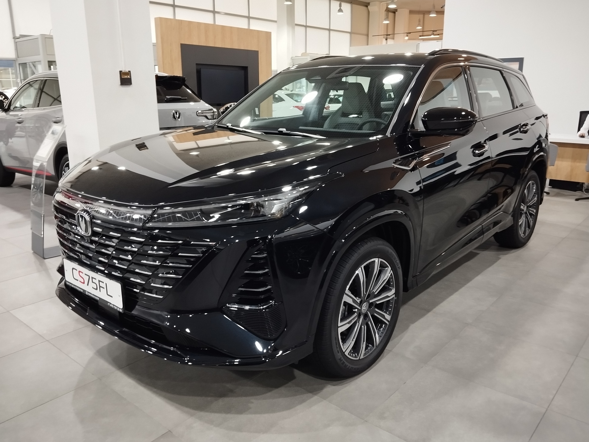 Фото Changan CS75 Plus III Tech 2.0T/226 8AT Передний привод