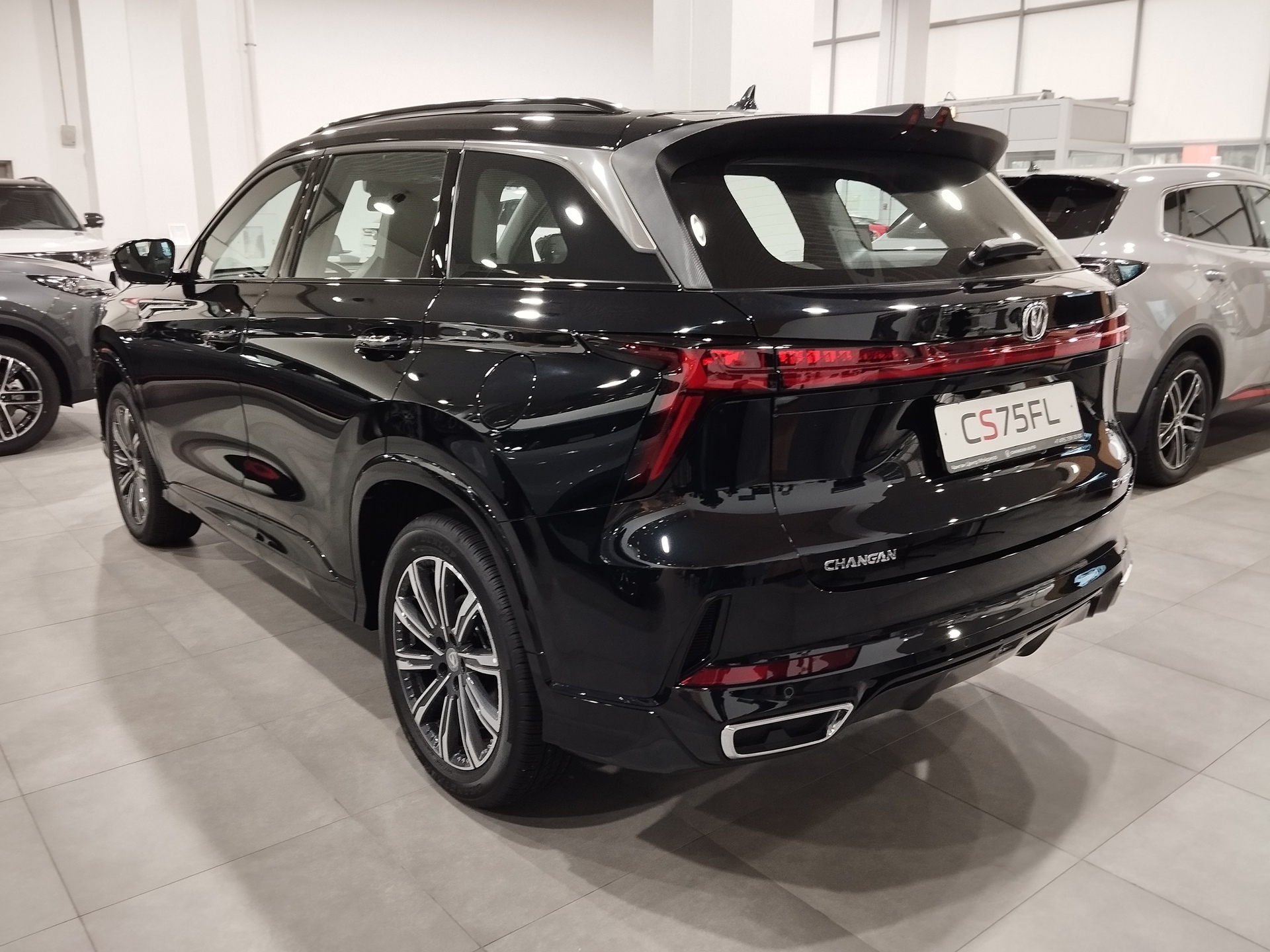 Фото Changan CS75 Plus III Tech 2.0T/226 8AT Передний привод