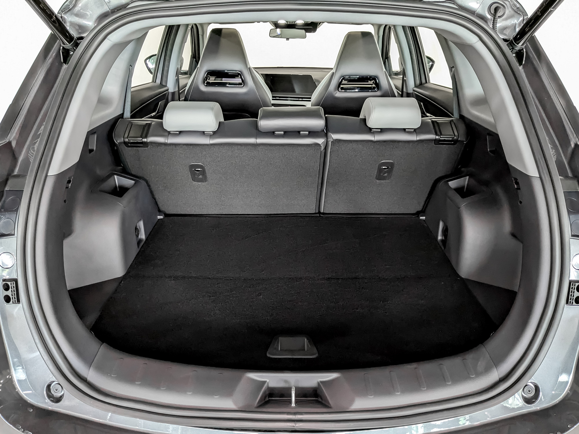 Фото Changan CS75 Plus III Tech 2.0T/226 8AT Передний привод