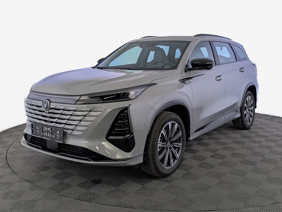 Changan CS75 Plus III Tech 2.0T/226 8AT 2WD
