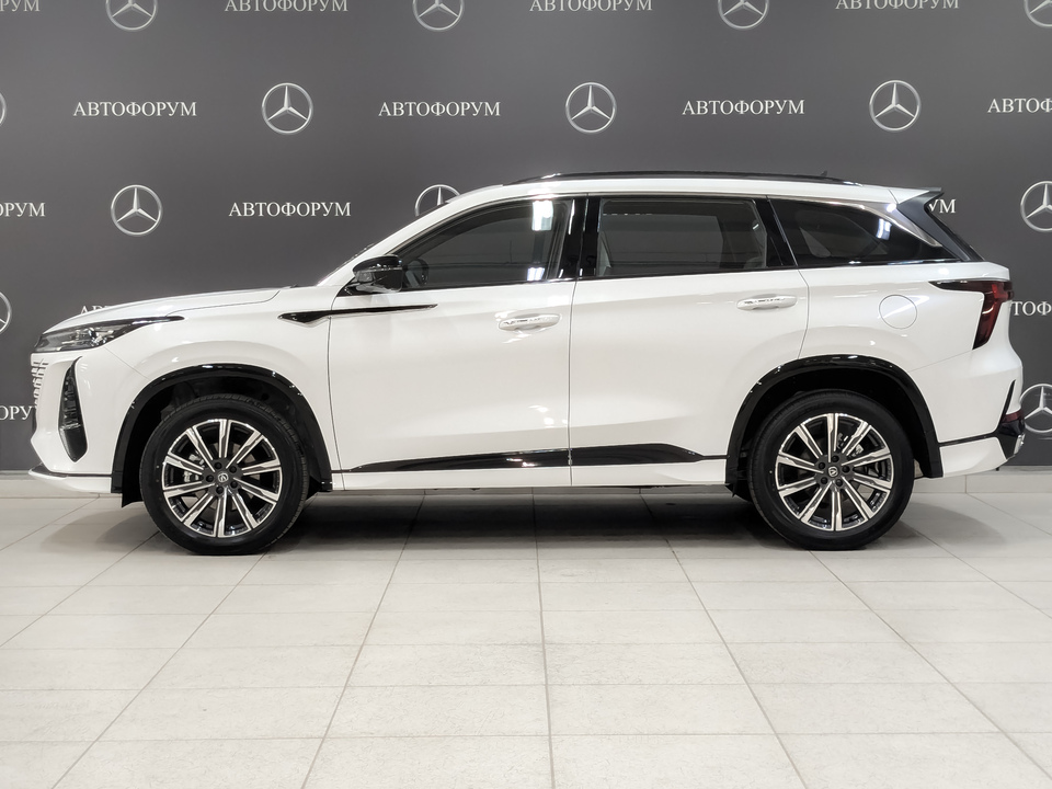 Changan CS75 Plus III Tech 2.0T/226 8AT 2WD