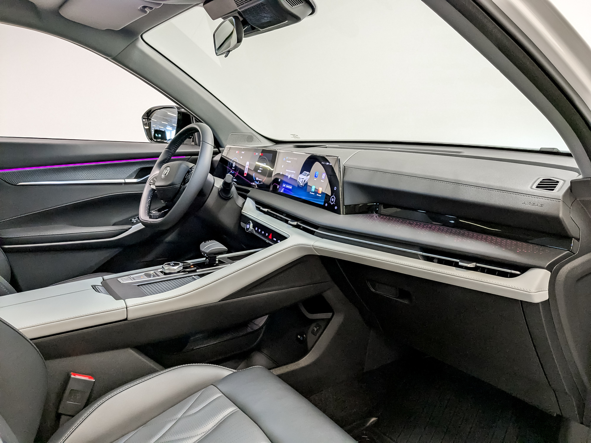 Фото Changan CS75 Plus III Техно 2.0T/233 8AT Передний привод