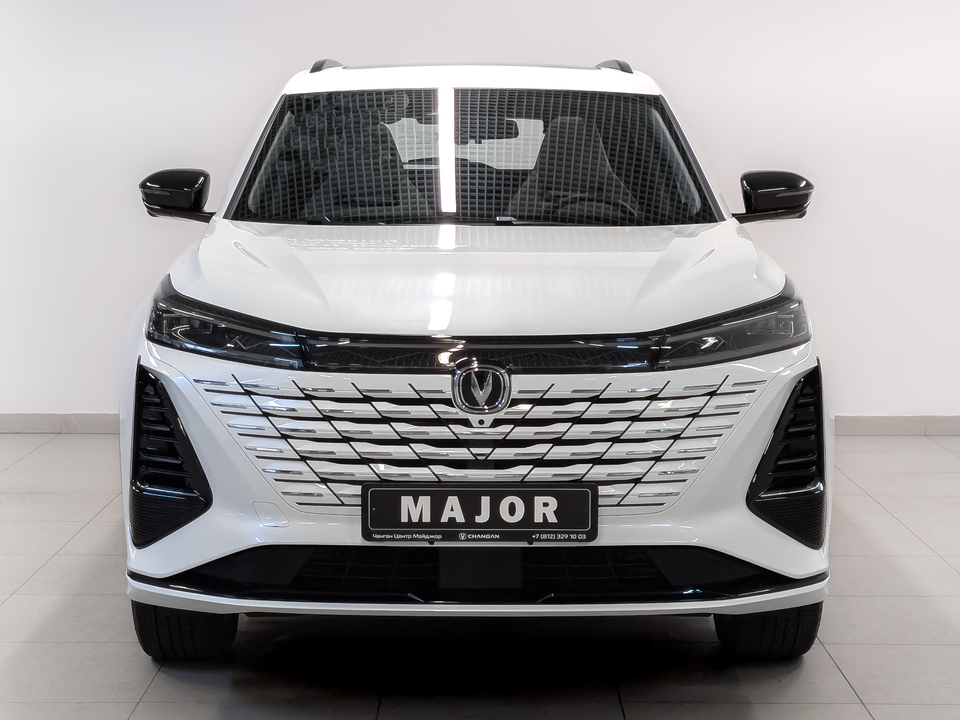 Changan CS75 Plus III Техно 2.0T/233 8AT Передний привод
