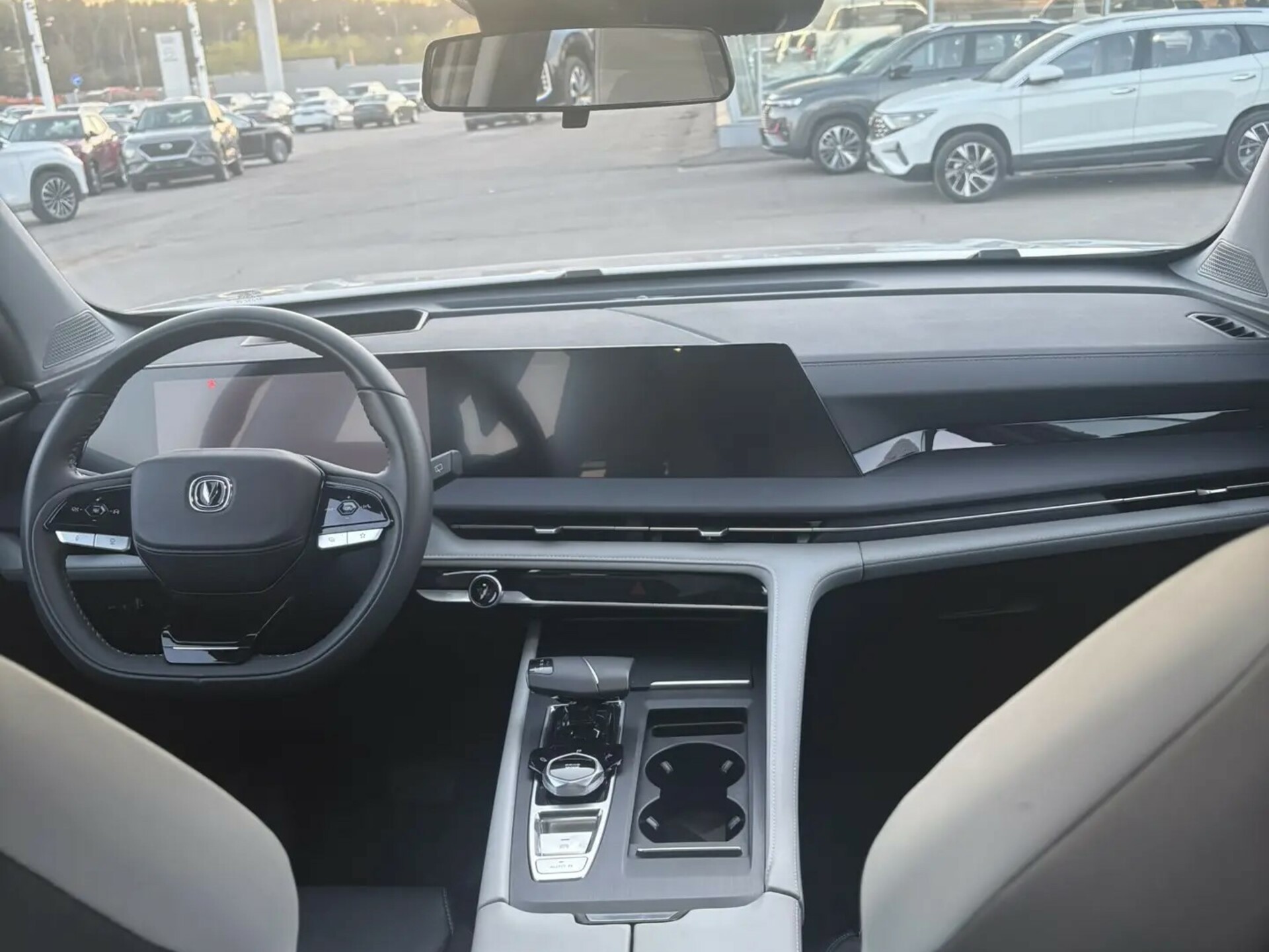Фото Changan CS75 Plus III Техно 2.0T/233 8AT Передний привод