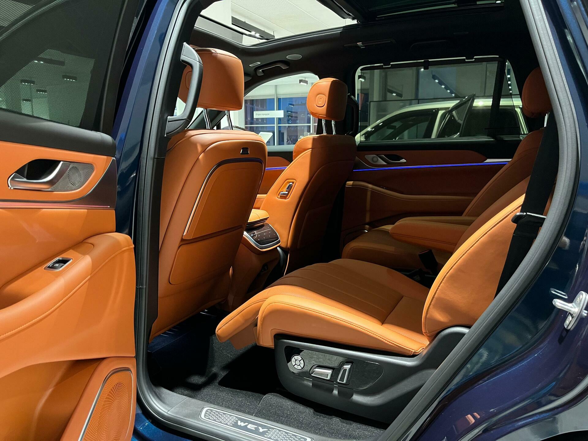 Фото Wey 07 Premium 1.5H/517 42кВт DHT 4WD