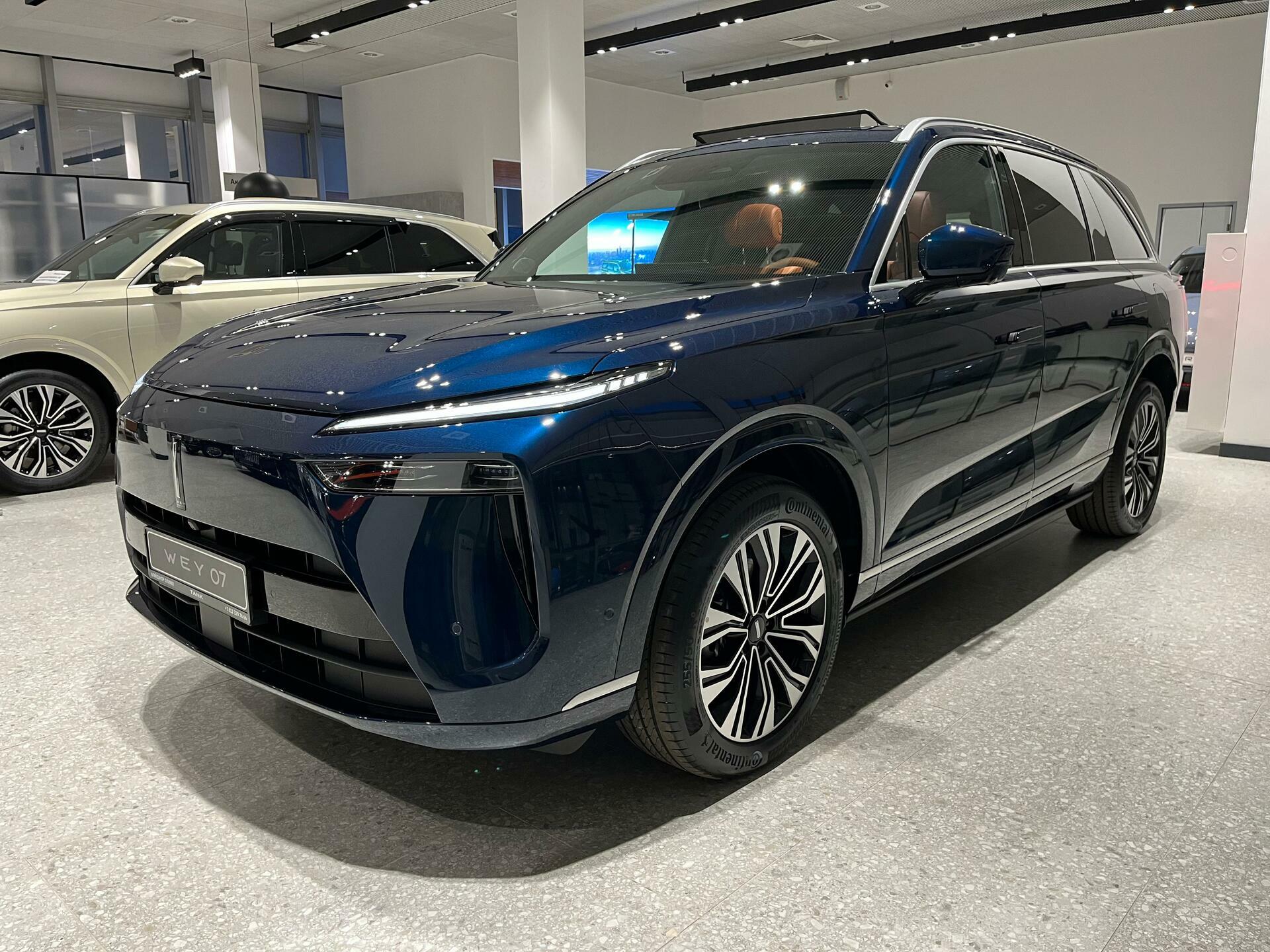 Фото Wey 07 Premium 1.5H/517 42кВт DHT 4WD