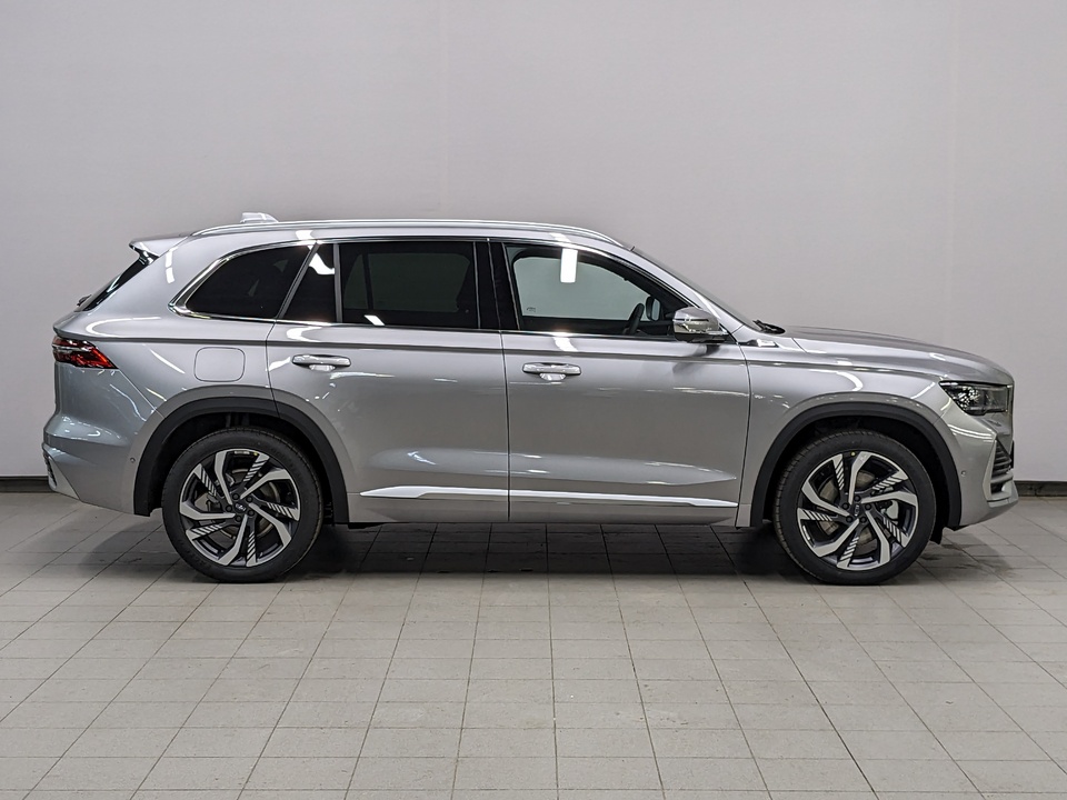 Geely Monjaro Flagship 2.0T/238 8AT 4WD