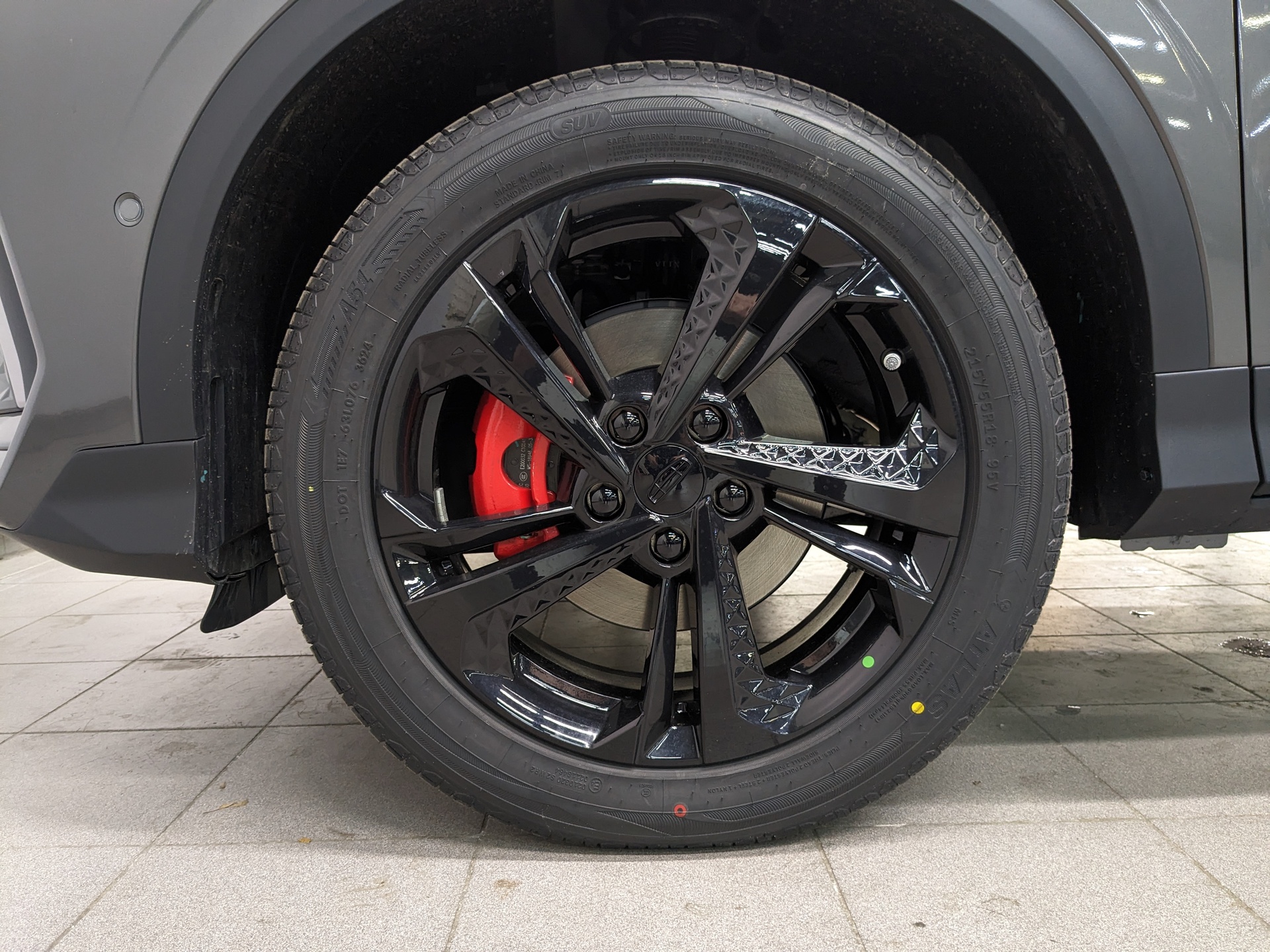 Фото Geely Coolray FL Flagship 1.5T/147 7RT