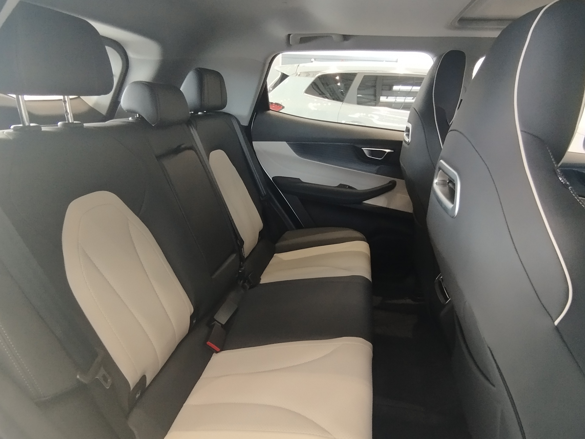 Фото Chery Tiggo 4 FL Ultra 1.5T/147 6RT 5W