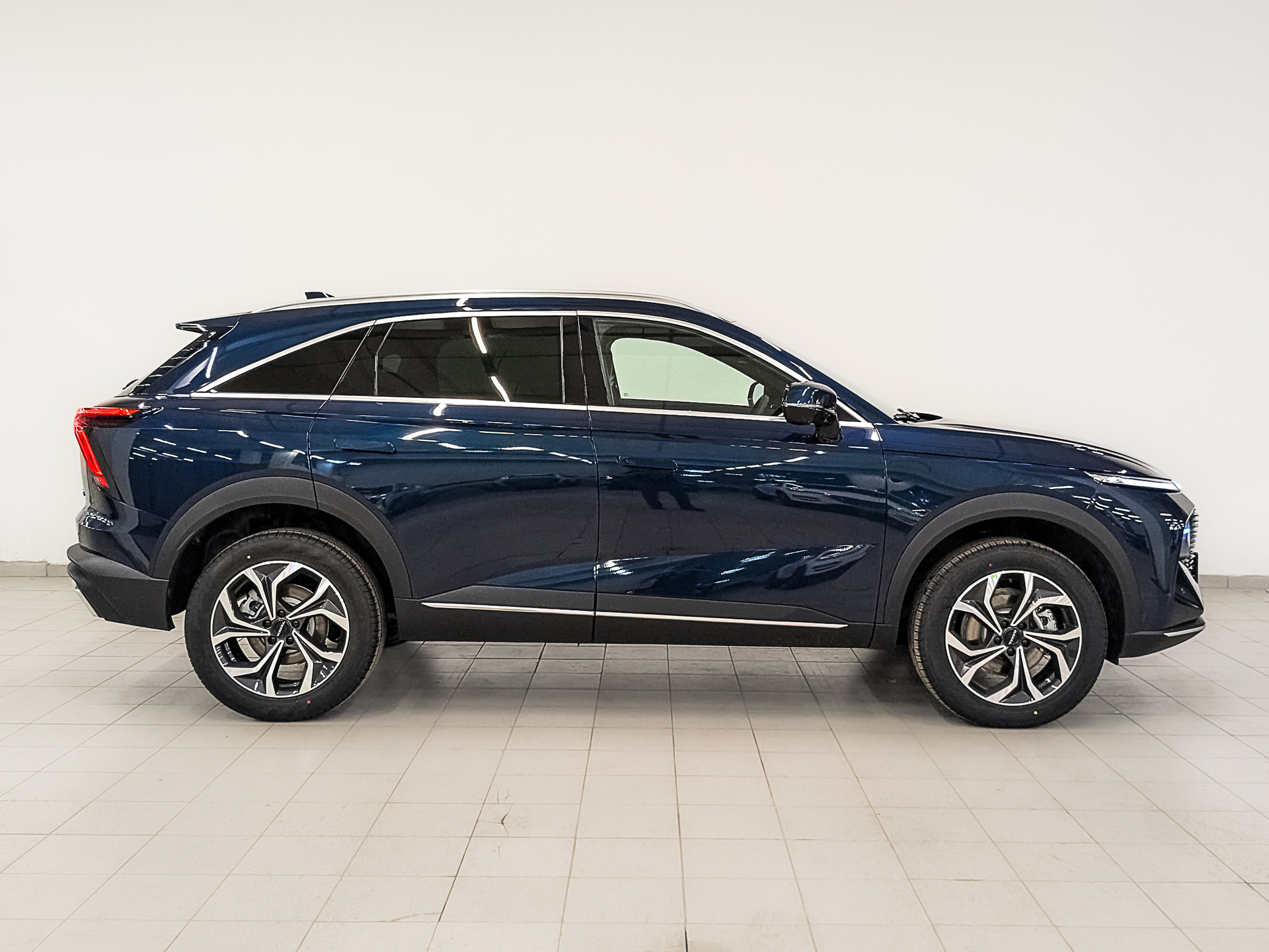 Фото Haval F7 Техно + 2.0T/192 7RT 4WD