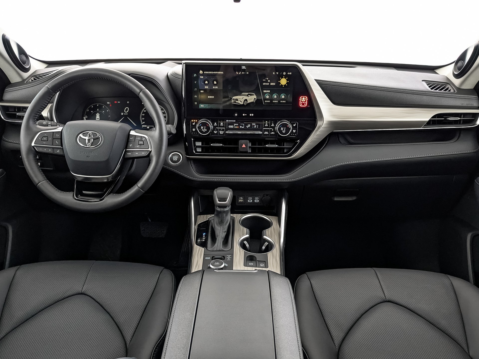 Фото Toyota Highlander Extreme 7 Seats 2.0T/248 4WD