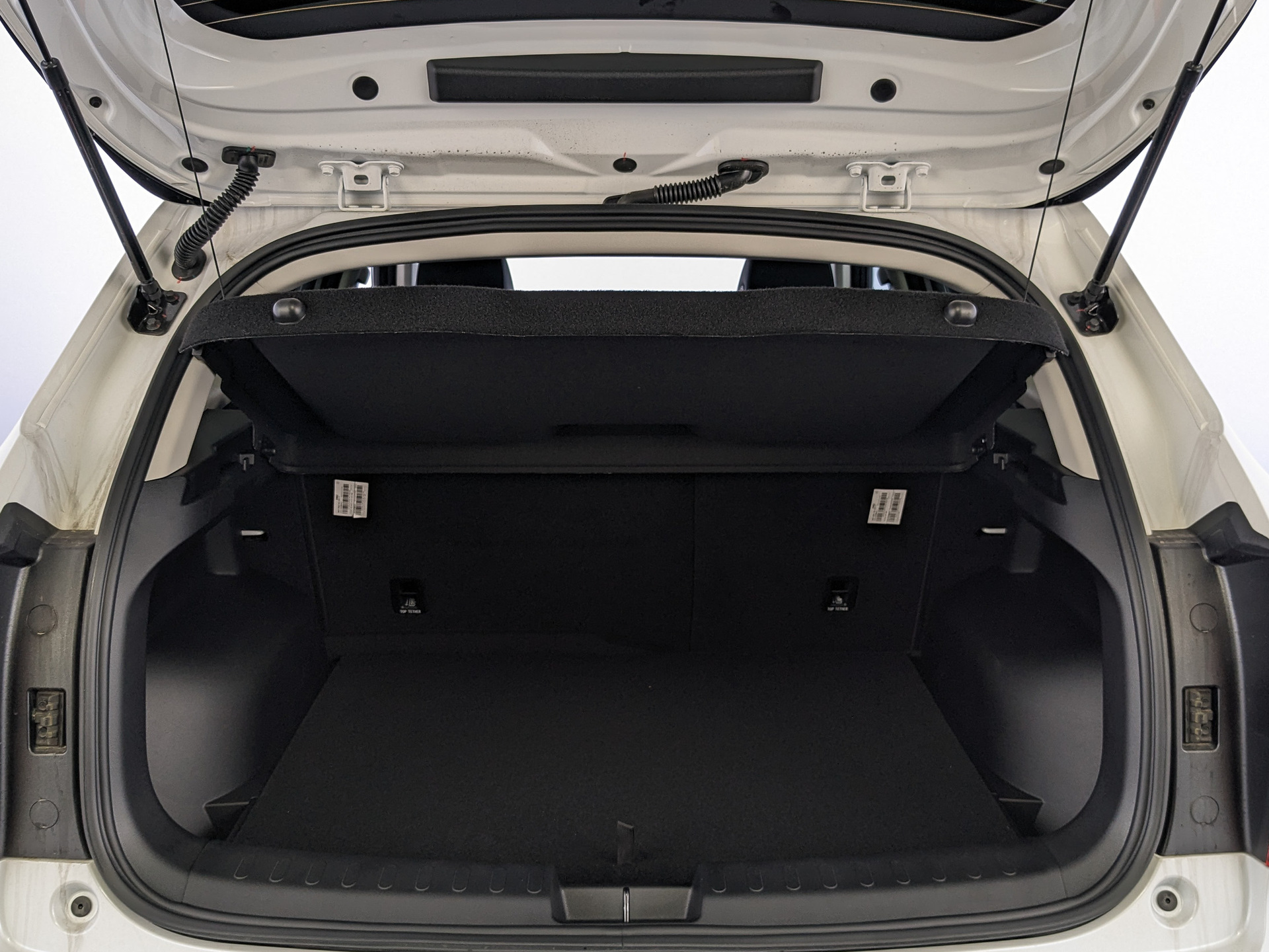 Фото Haval Jolion Премиум 1.5T/143 7RT 2WD