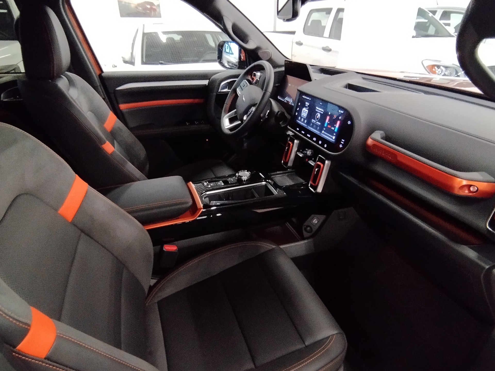 Фото Haval Dargo Техно + 2.0T/192 7RT 4WD